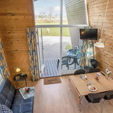 Feriehus Amazing In With Wifi
